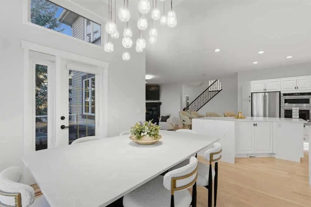 146 Springbluff Heights SW