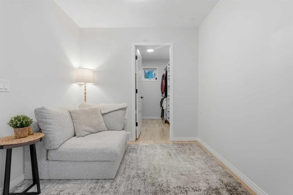 146 Springbluff Heights SW