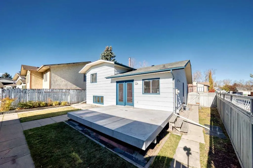 172 Sunvale Crescent SE