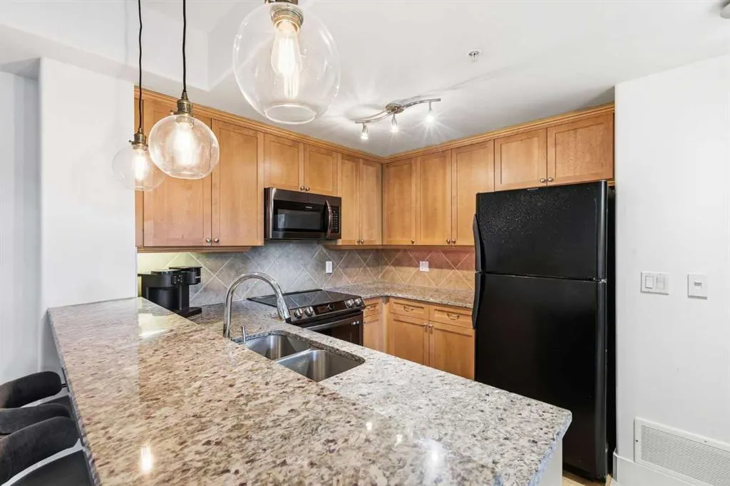 836 15 Avenue SW, #602