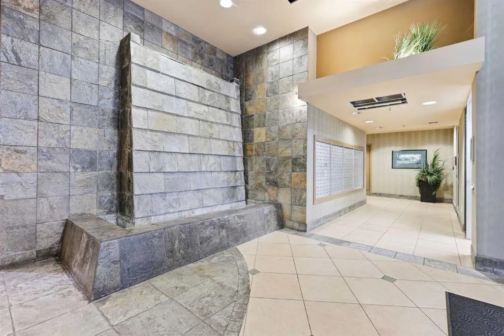 836 15 Avenue SW, #602