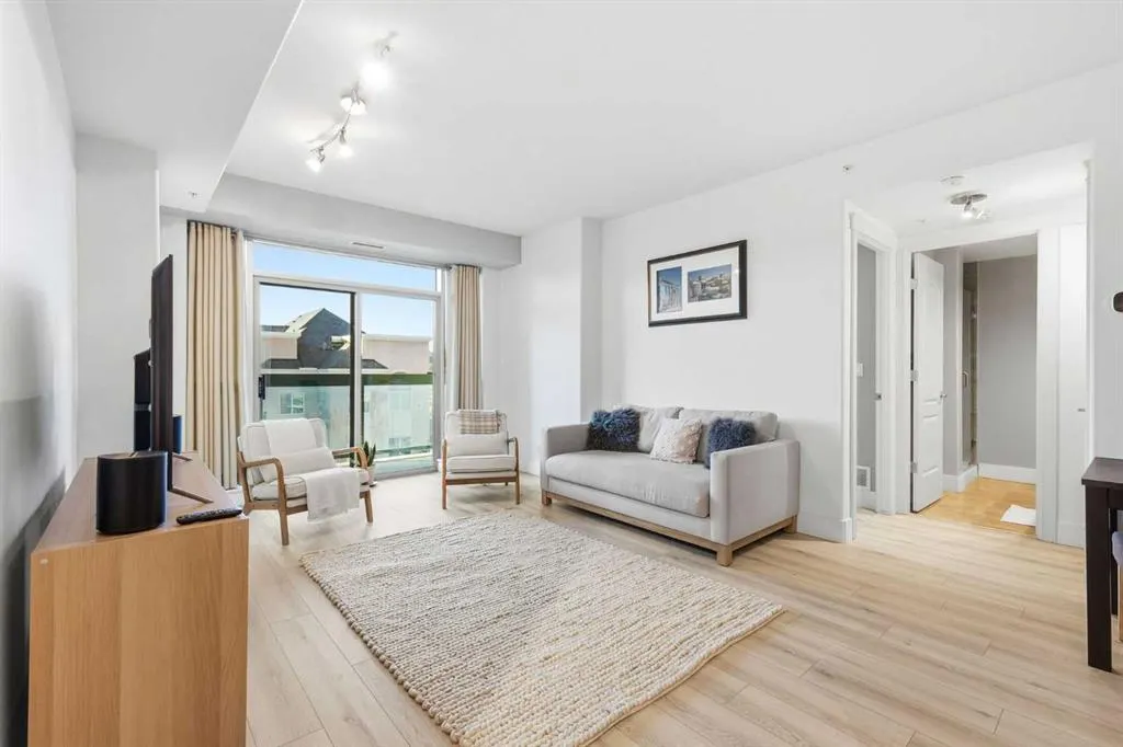 836 15 Avenue SW, #602