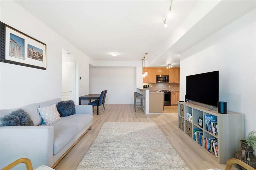 836 15 Avenue SW, #602