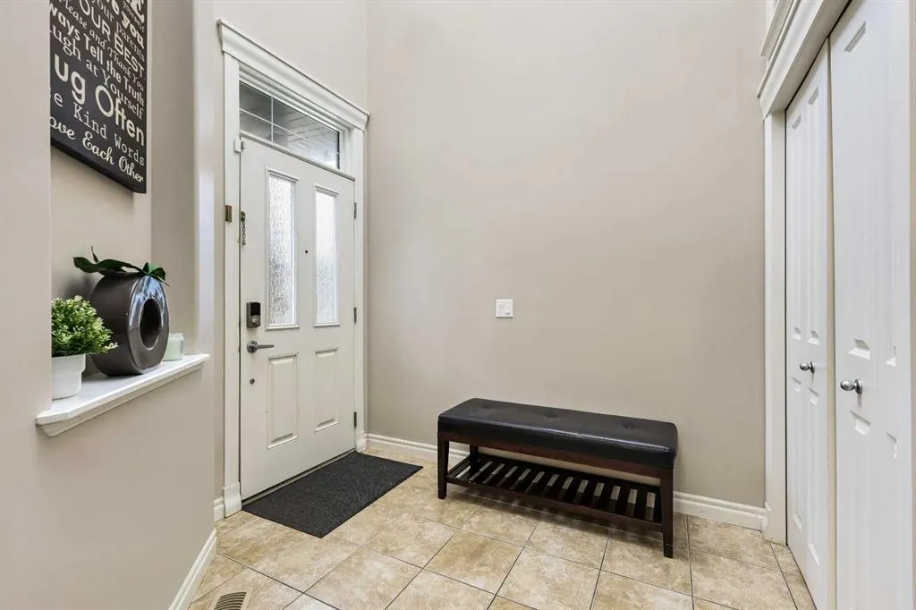 341 Bridleridge View SW