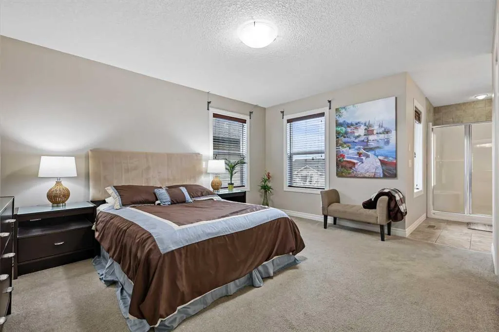 341 Bridleridge View SW