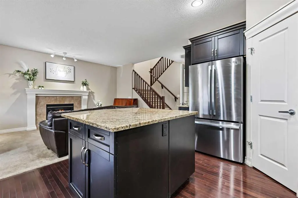 341 Bridleridge View SW