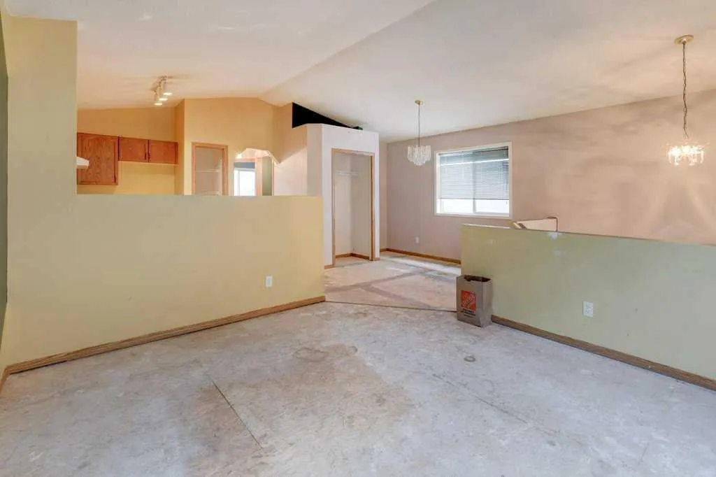 181 Martin Crossing Way NE