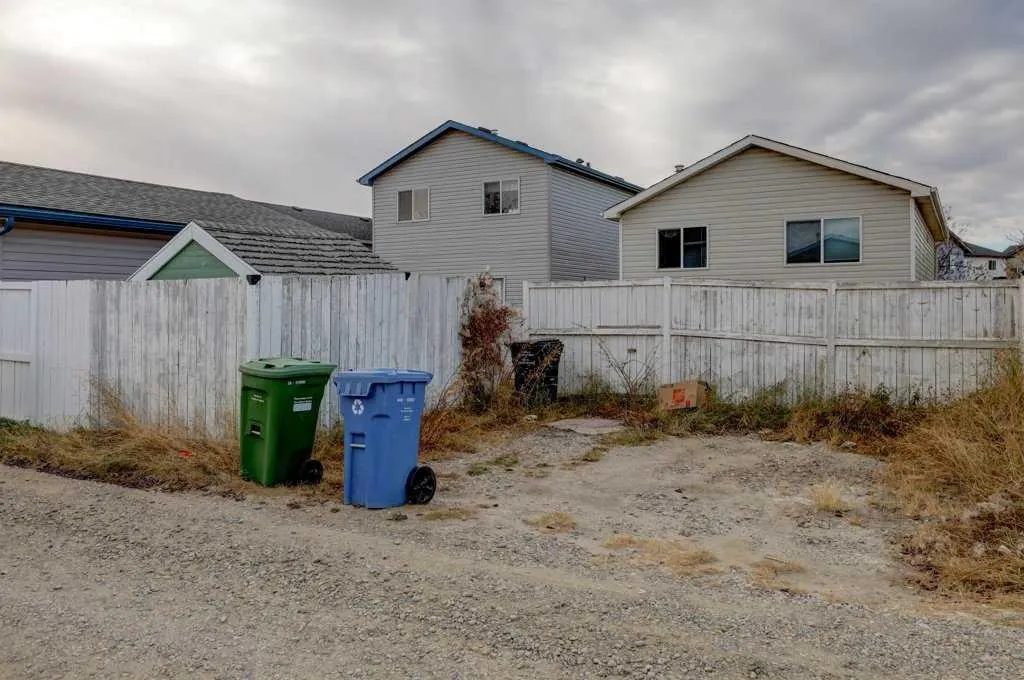 181 Martin Crossing Way NE