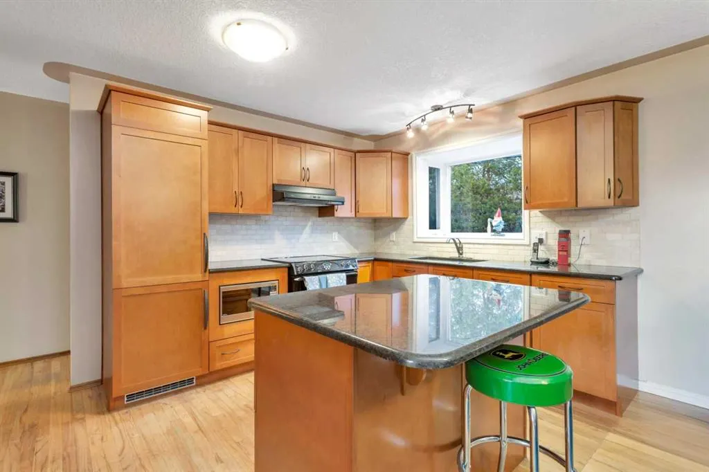 38349 Range Road 270, #8