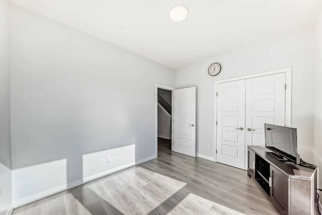 120 Belmont Boulevard SW