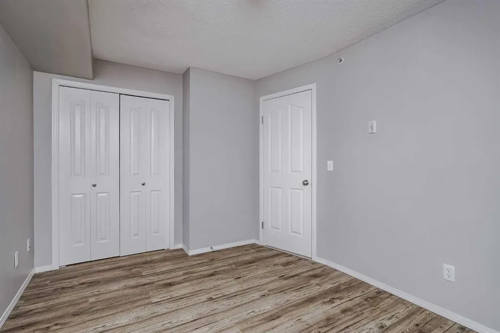 60 Panatella Street NW, #4420