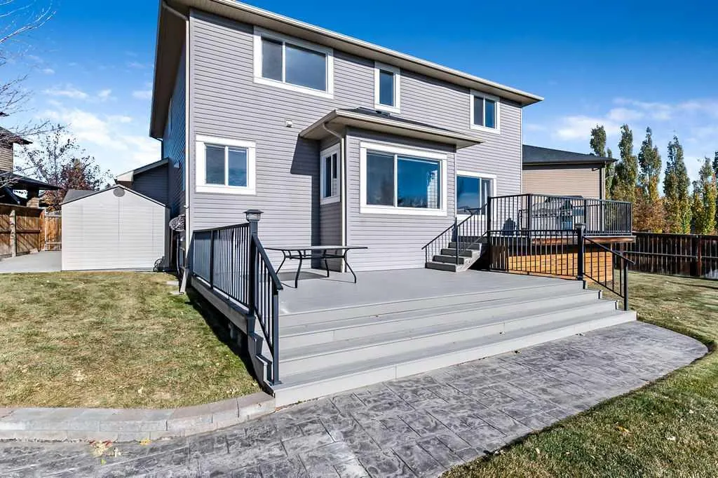 14 Crystal Green Grove