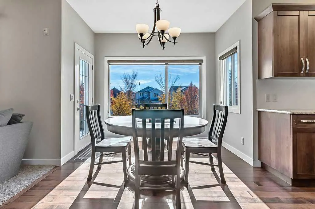 14 Crystal Green Grove