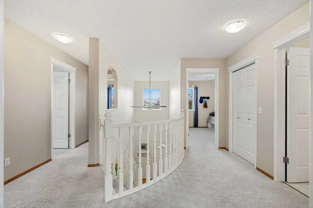 151 Mt Gibraltar Heights SE