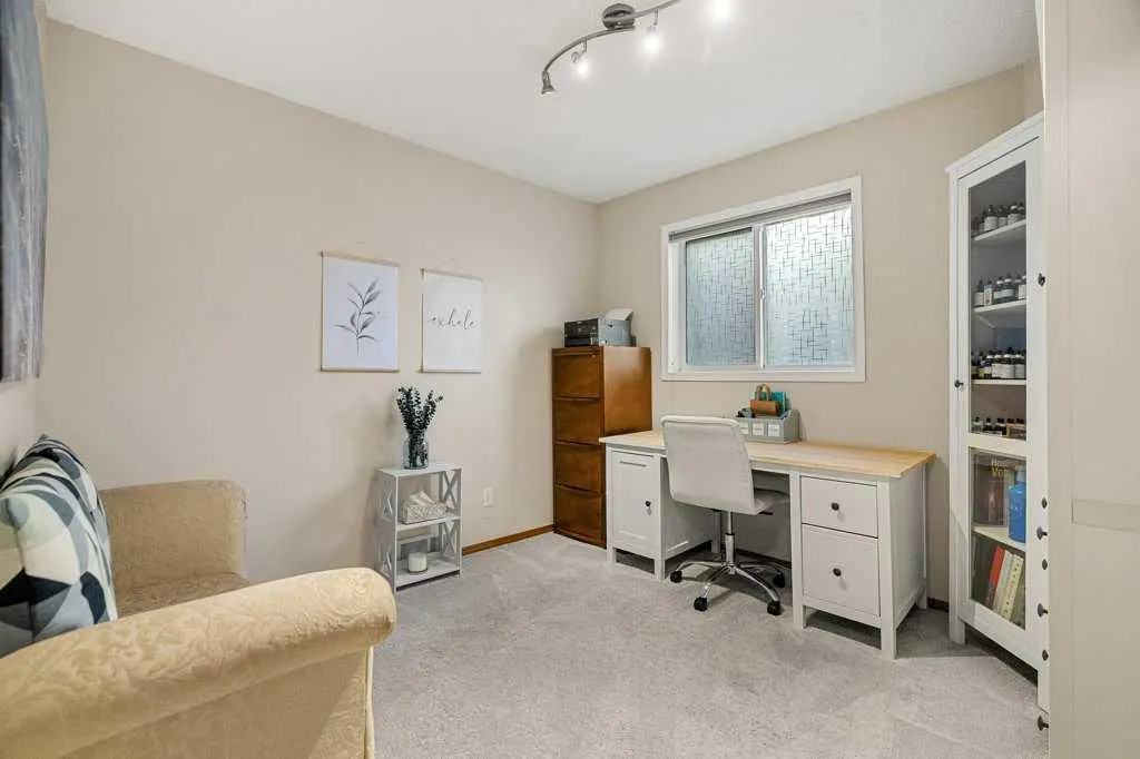 151 Mt Gibraltar Heights SE