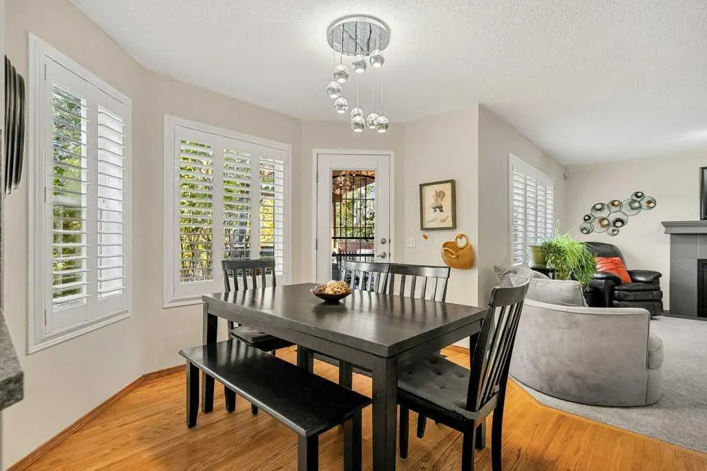 151 Mt Gibraltar Heights SE