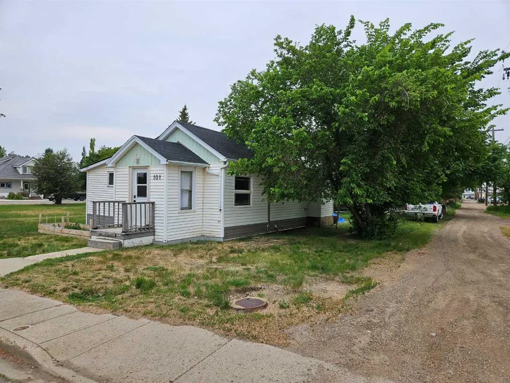 101 3 Avenue W