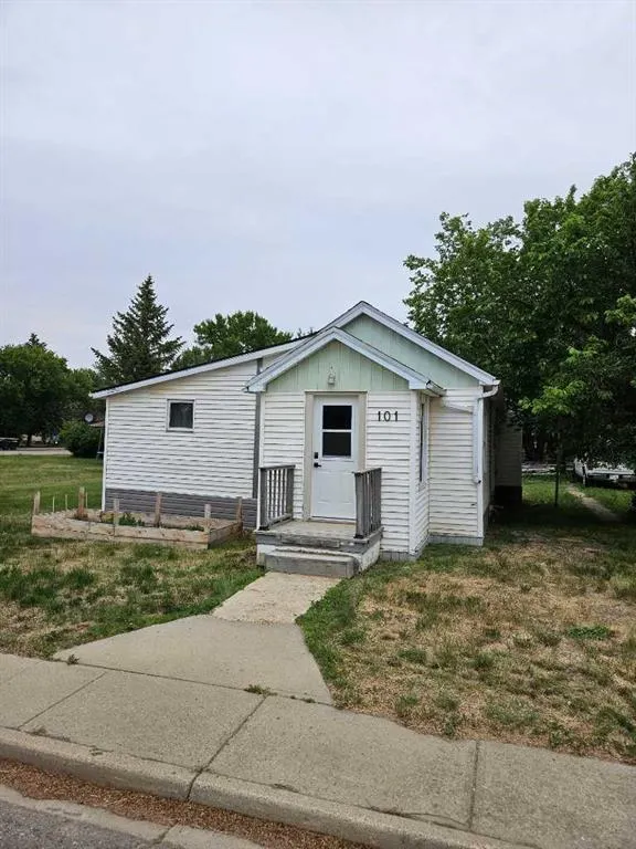 101 3 Avenue W