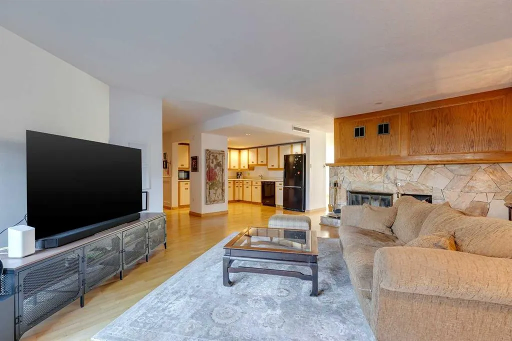 1731 9A Street SW, #401