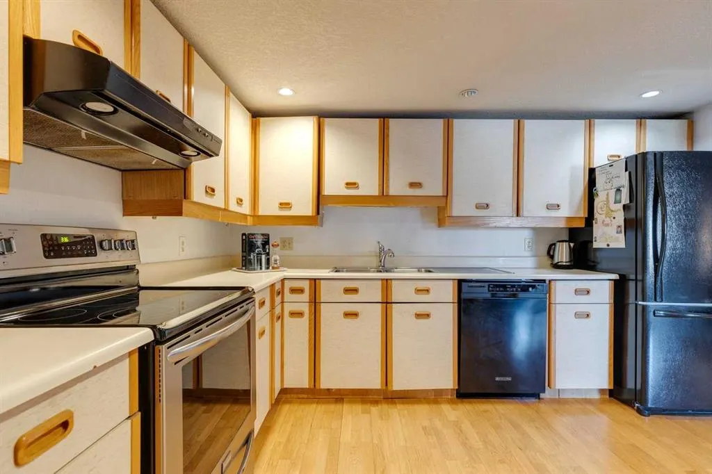 1731 9A Street SW, #401