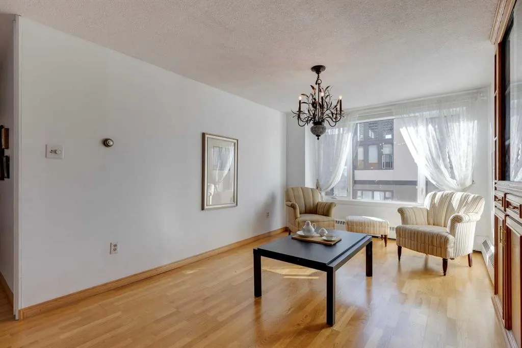 1731 9A Street SW, #401