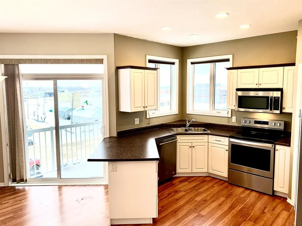10212 101 Street, #410