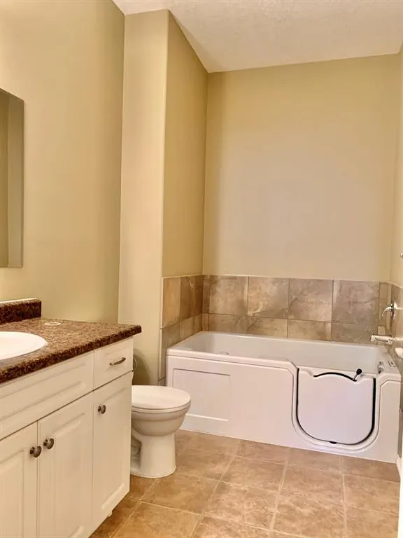 10212 101 Street, #410