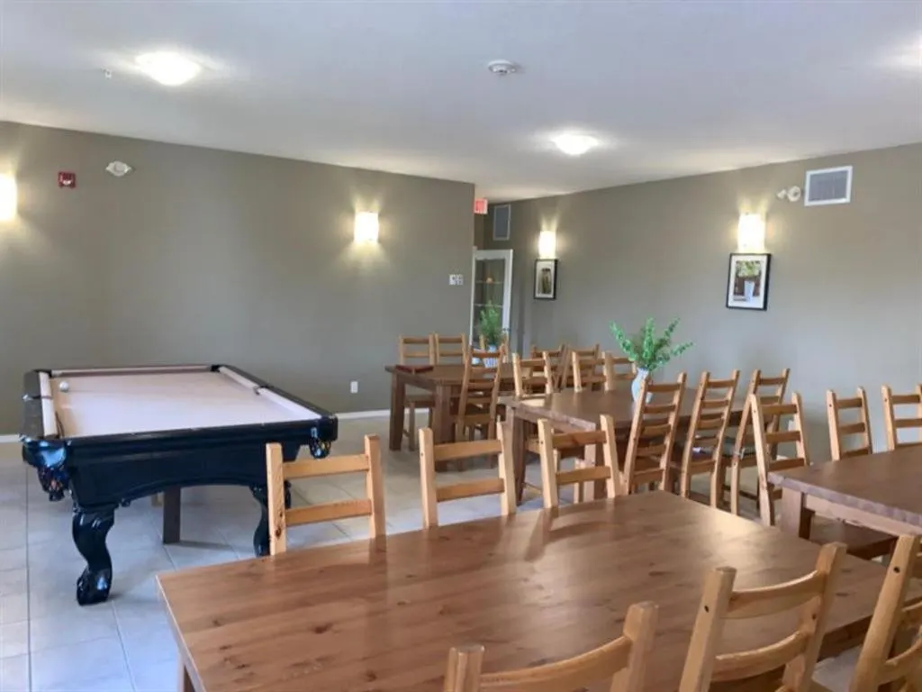 10212 101 Street, #410