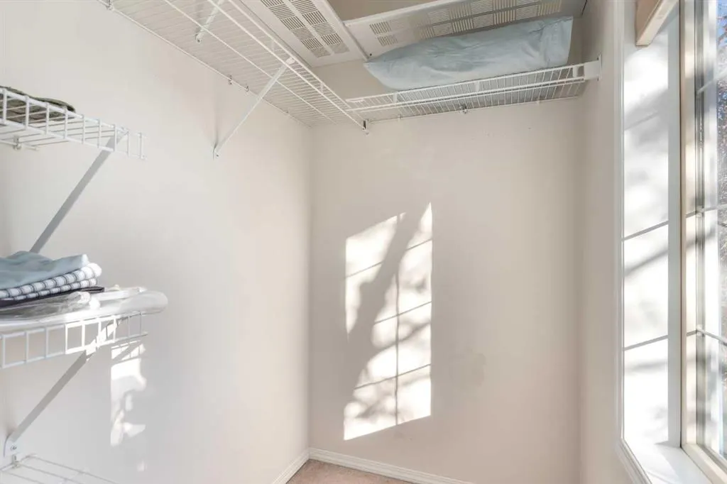 419 Coventry Road NE