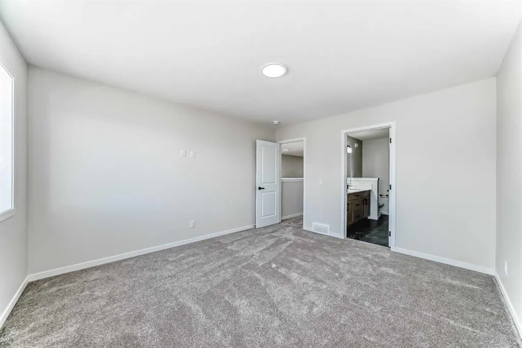 105 Corner Glen Green NE