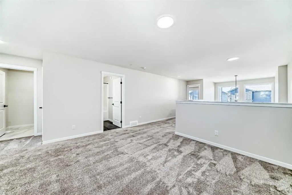 105 Corner Glen Green NE