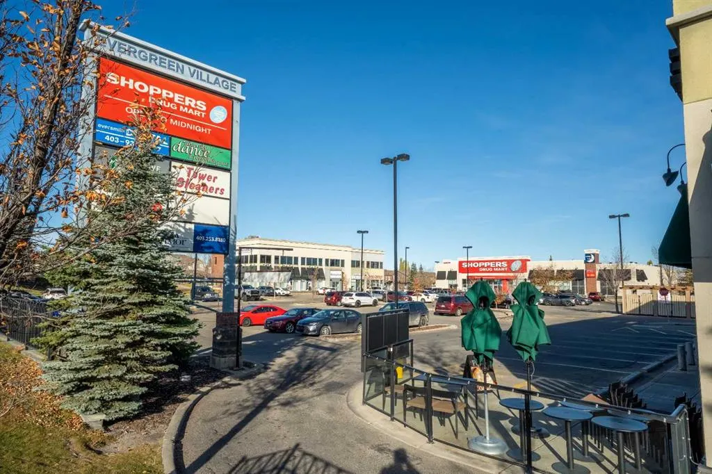 121 Eversyde Point SW