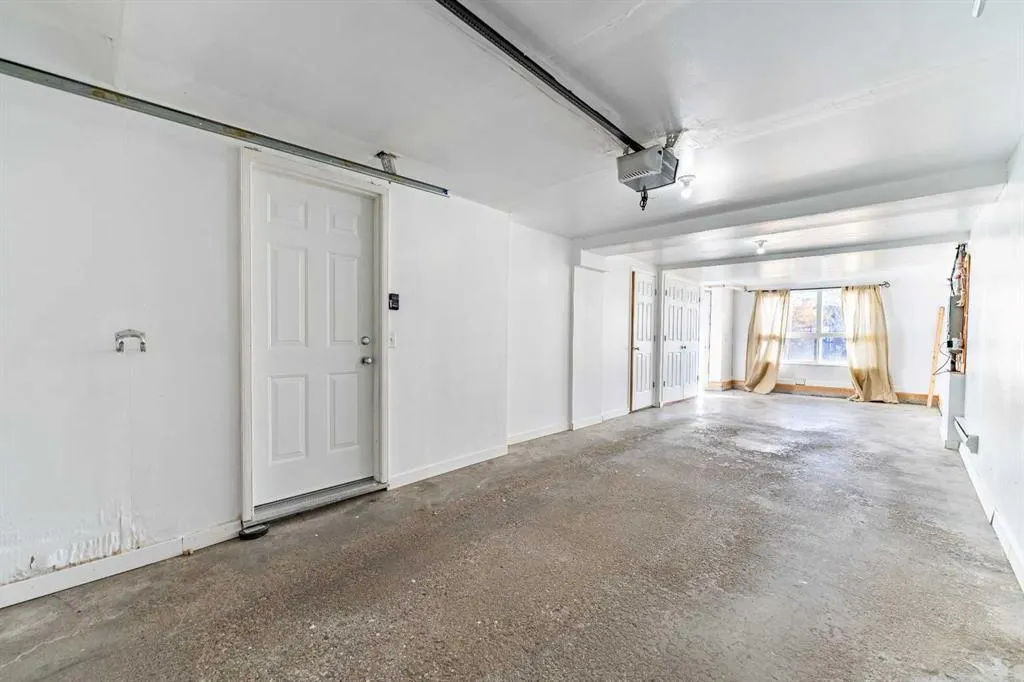 121 Eversyde Point SW