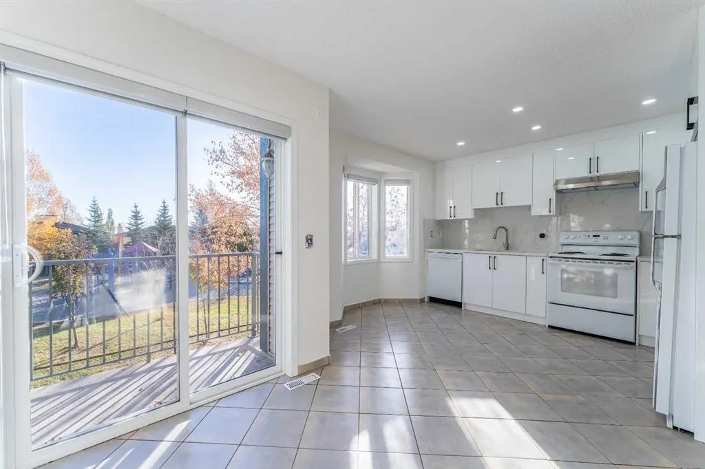 121 Eversyde Point SW