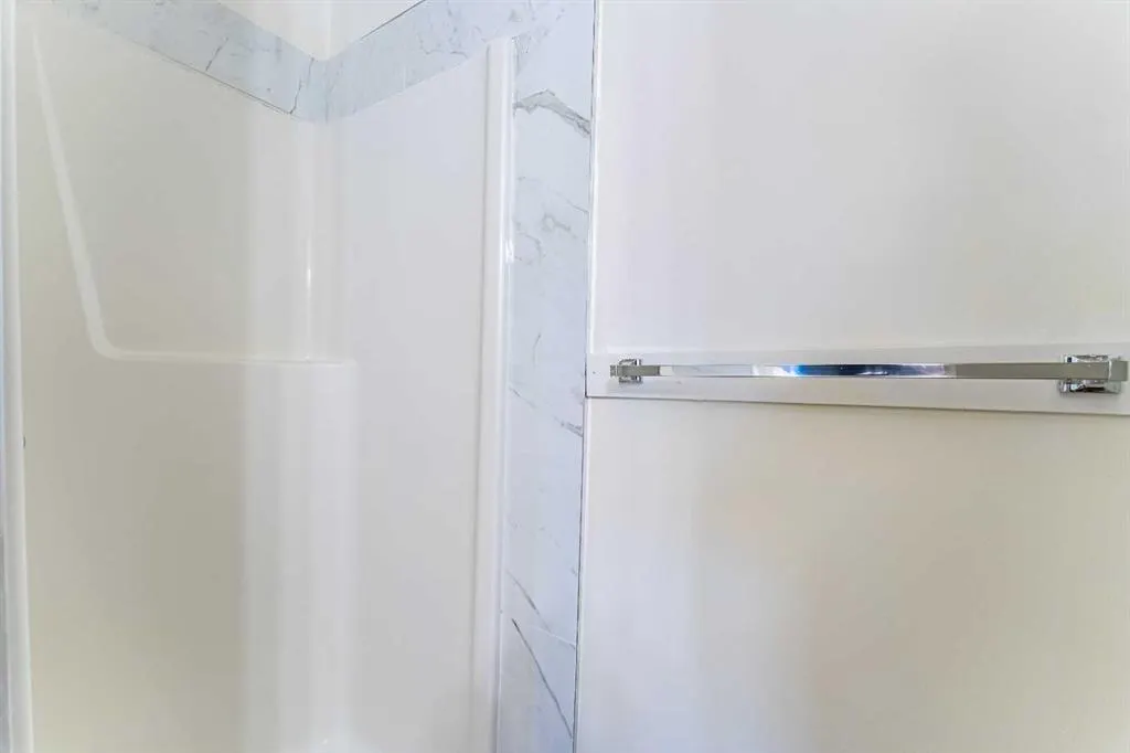 121 Eversyde Point SW