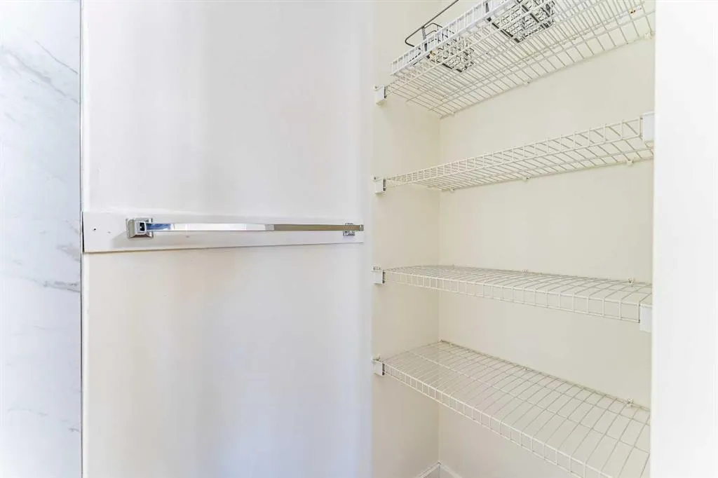 121 Eversyde Point SW