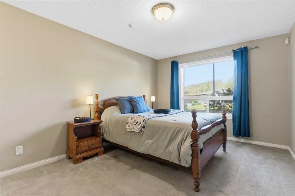 128 Centre Avenue, #103