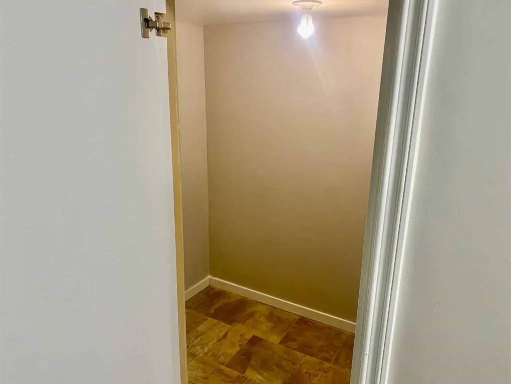 2015 16 Avenue S