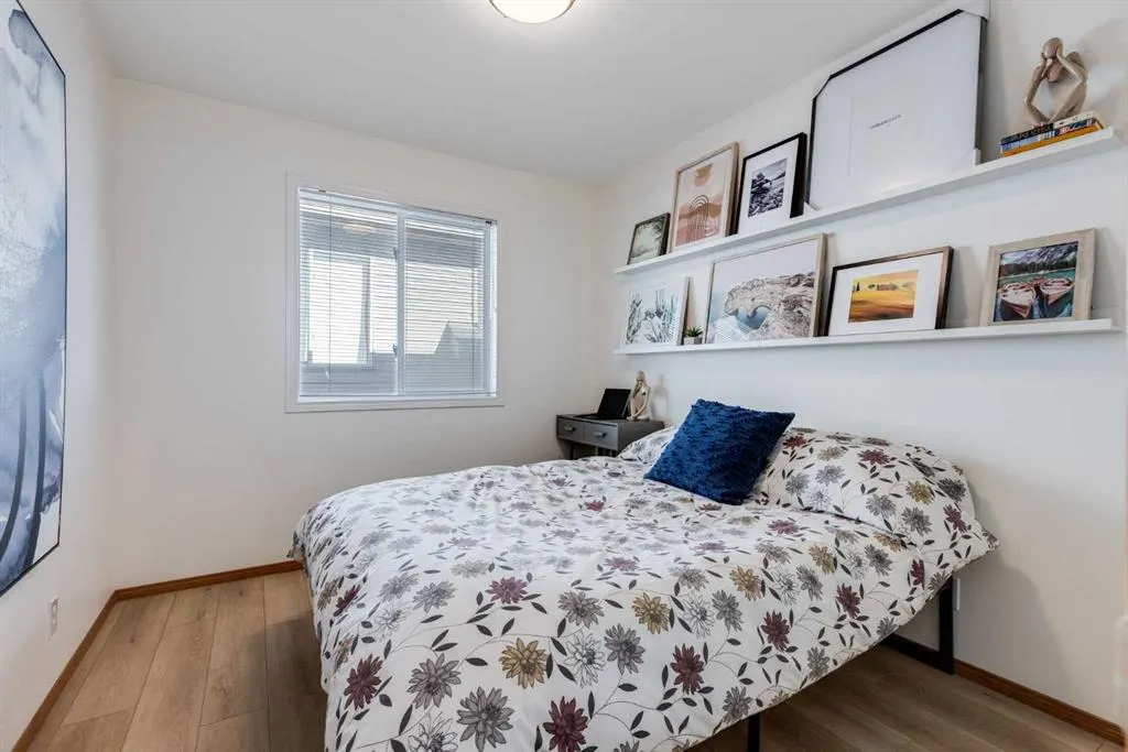 319 Douglas Glen Boulevard SE