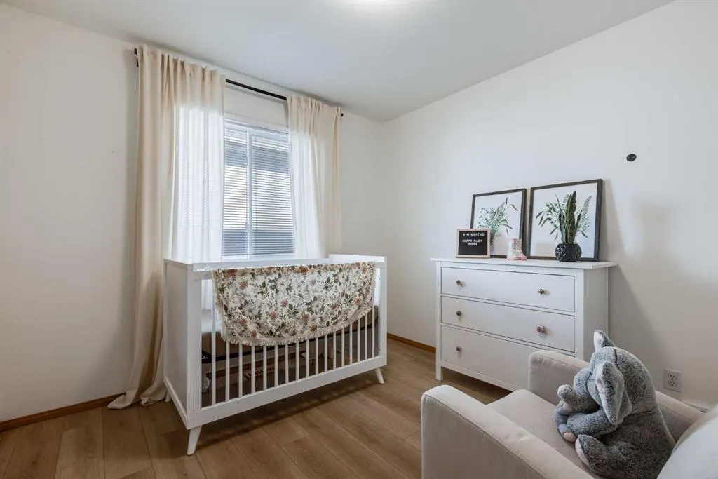 319 Douglas Glen Boulevard SE