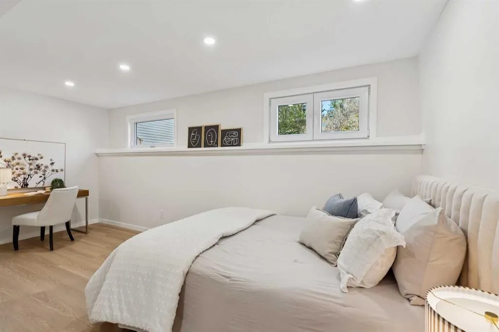 9607 Oakhill Drive SW