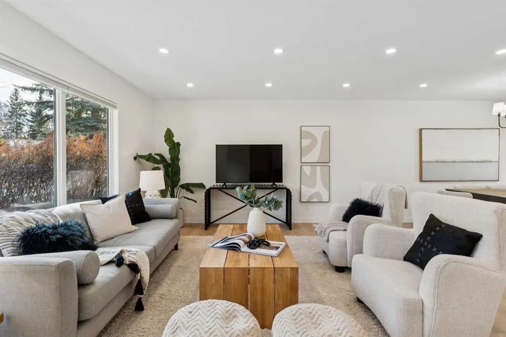 9607 Oakhill Drive SW