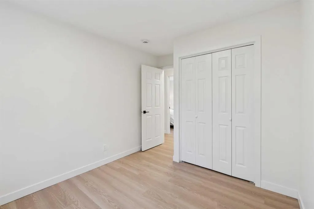 9607 Oakhill Drive SW