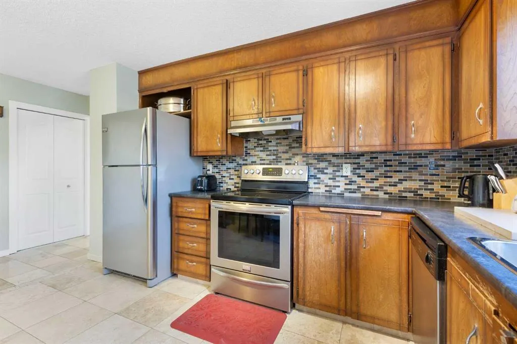 339 Ranchview Place NW