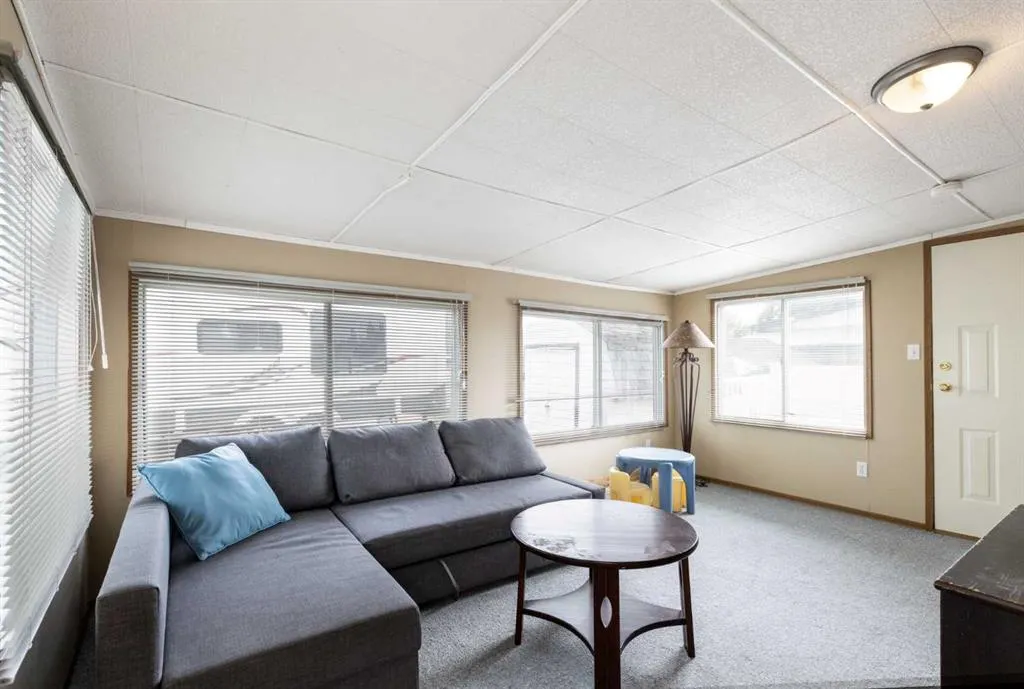 52 Points West Resort