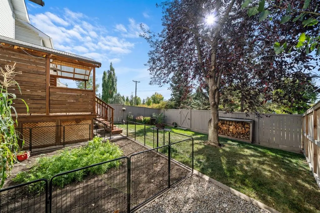 158 River Rock Crescent SE