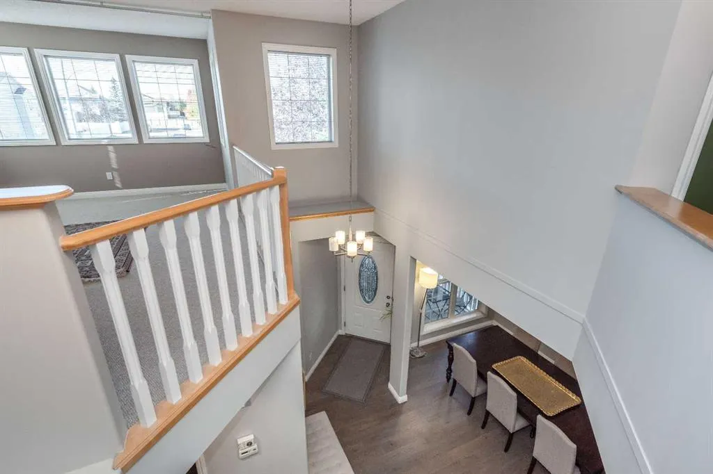 190 Everstone Drive SW