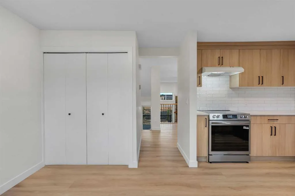 23 Glamis Drive SW, #64