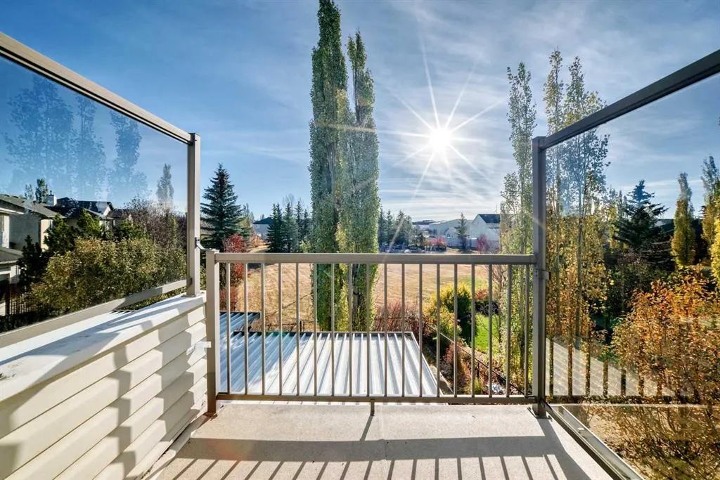 77 Citadel Ridge Green NW