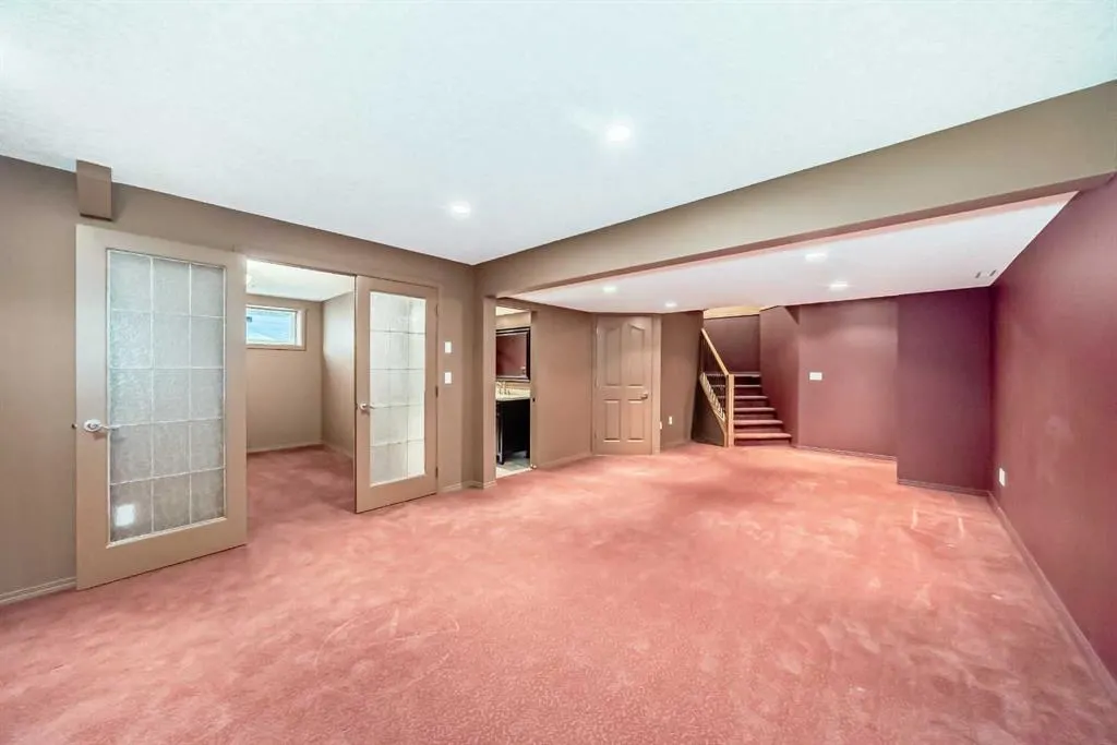 77 Citadel Ridge Green NW